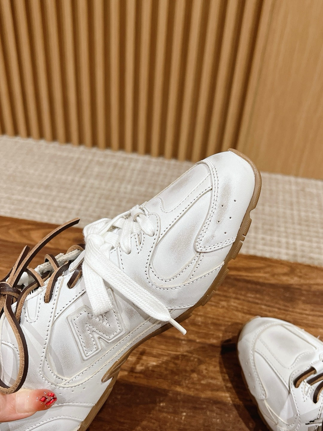 Mehrfarbige Schuhe