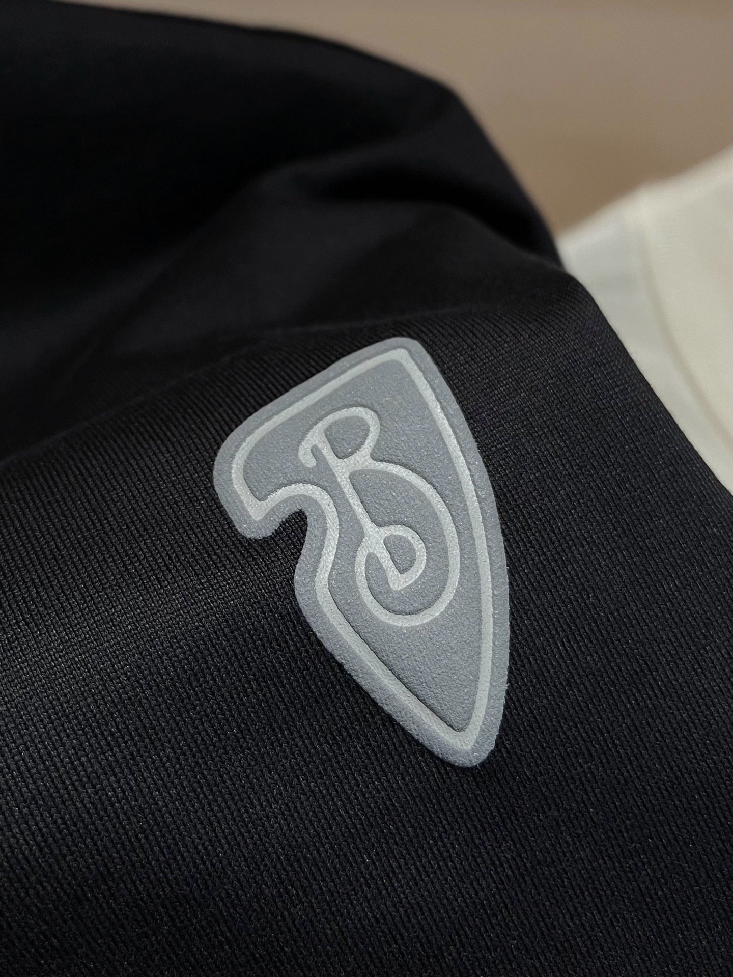 Schwarzes T-Shirt