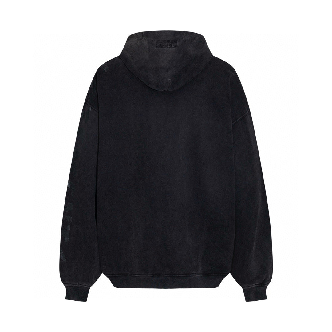 Schwarzer Hoodie