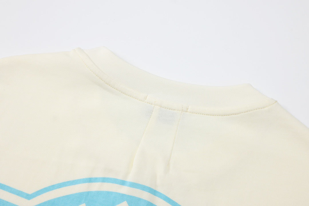 weißes T-Shirt