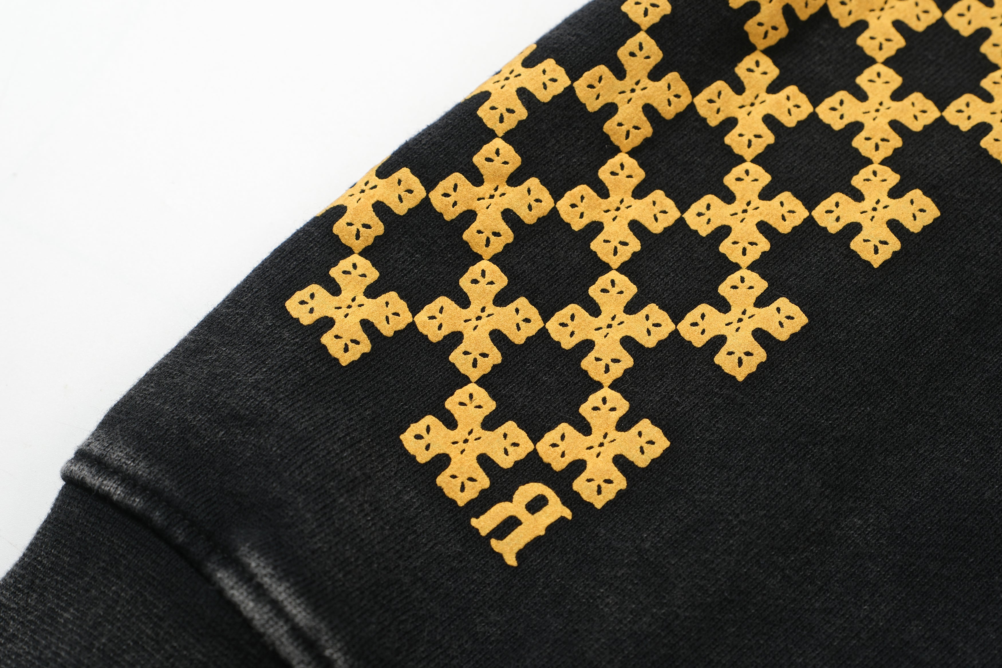 Black Hoodie - FashionHype.xyz