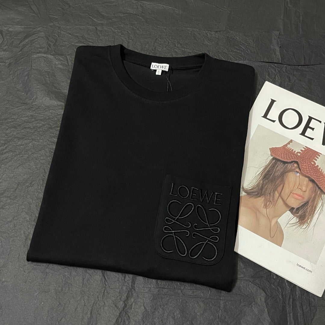 White, Black and Green T-shirt - FashionHype.xyz