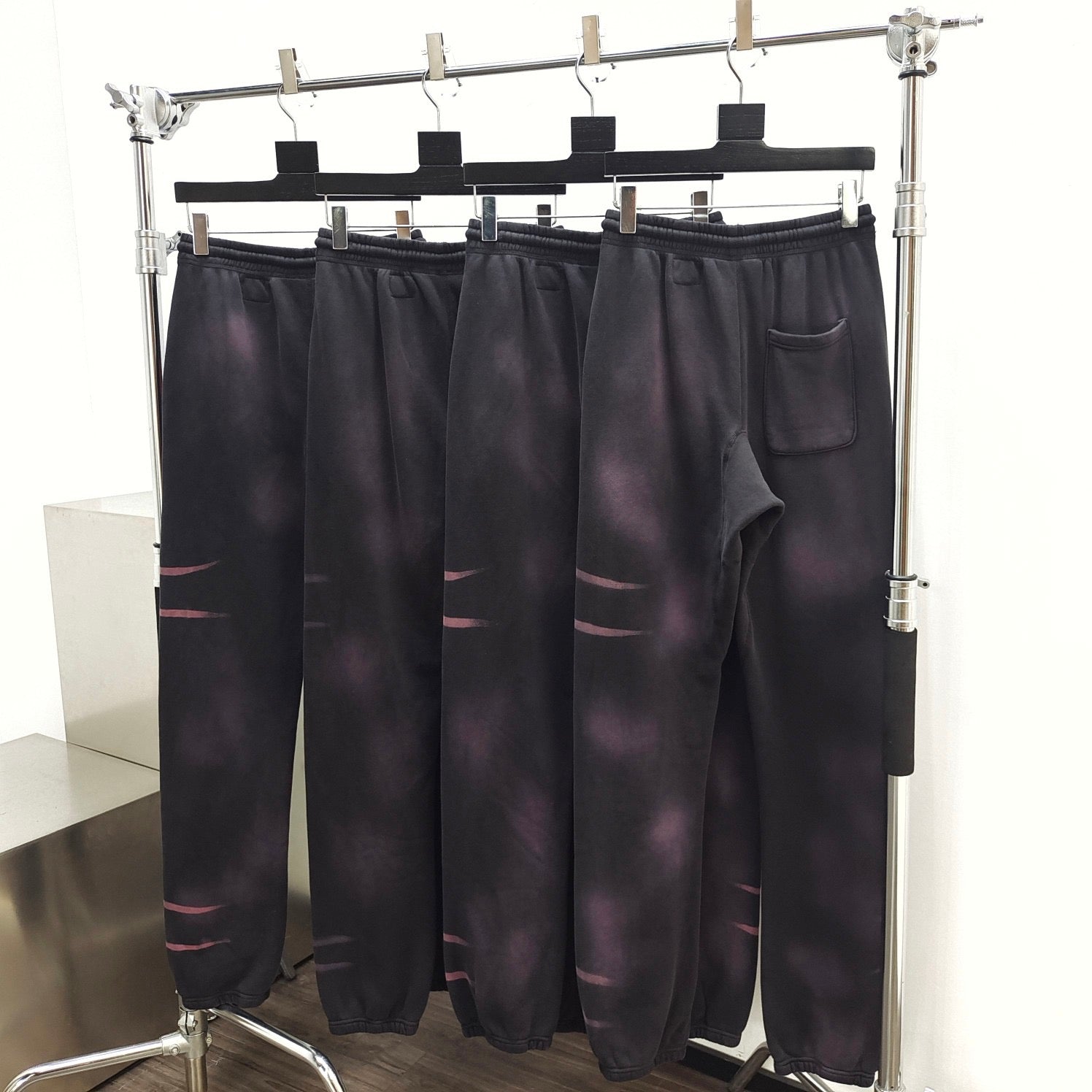 Schwarze Hosen