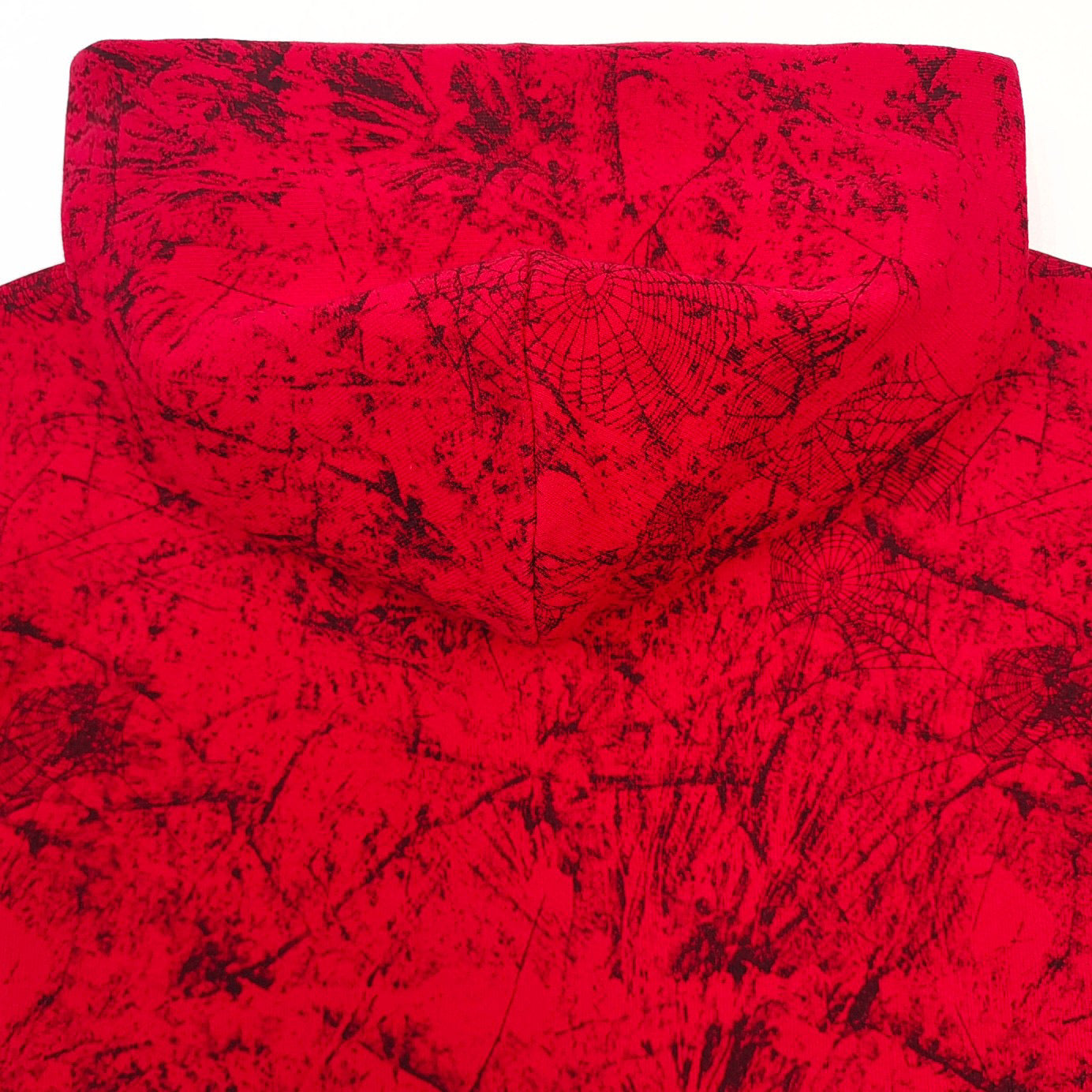 Roter Kapuzenpullover