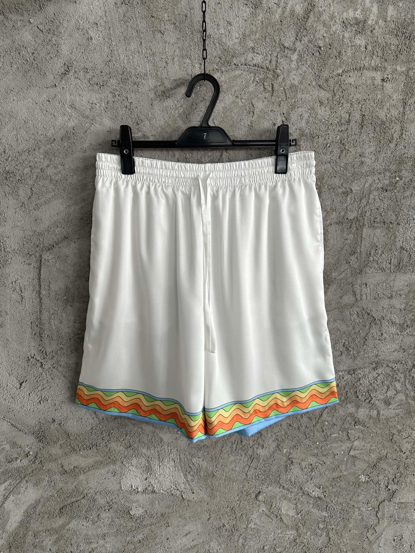 Mehrfarbige Shorts