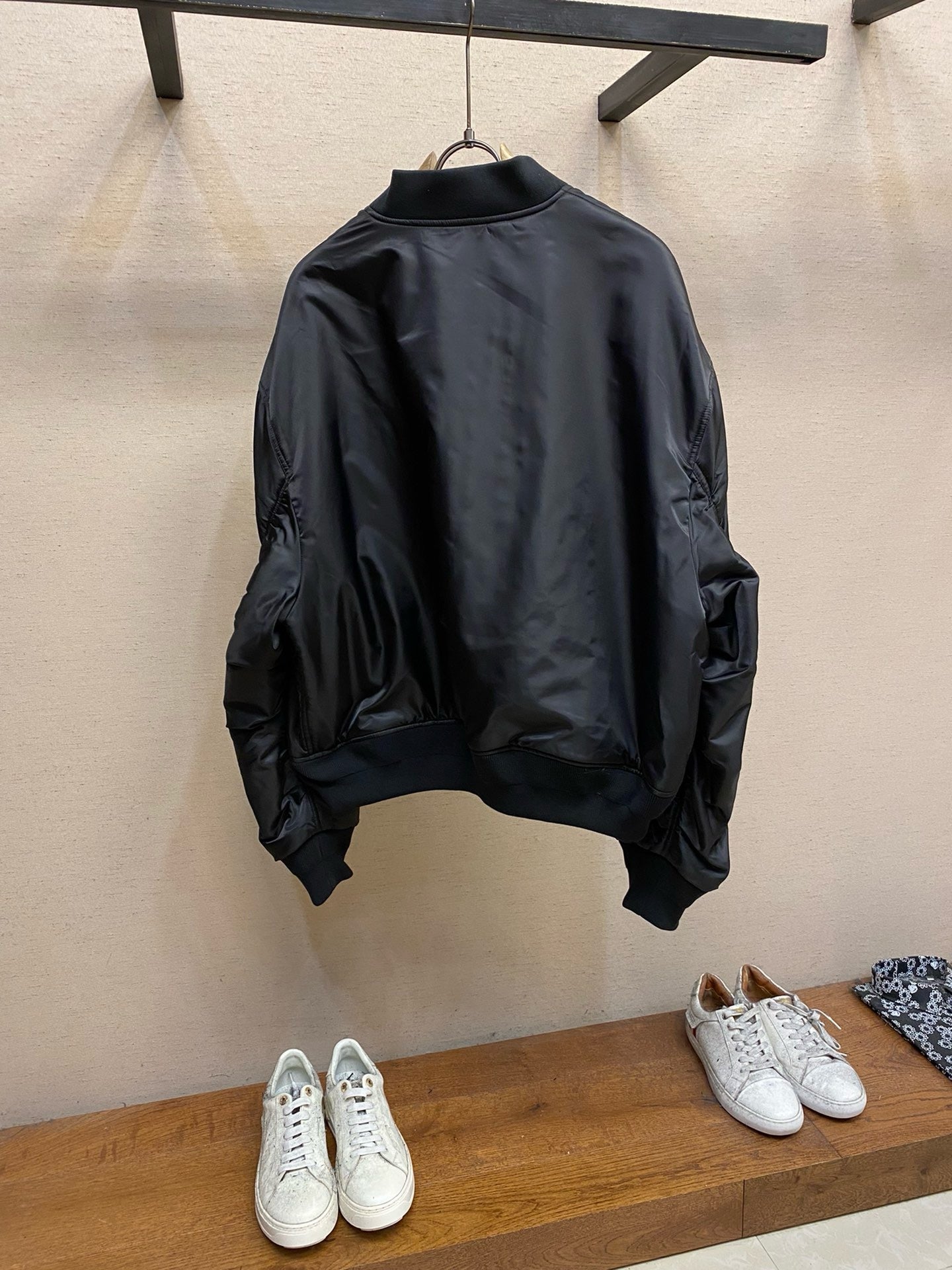 Schwarze Jacke