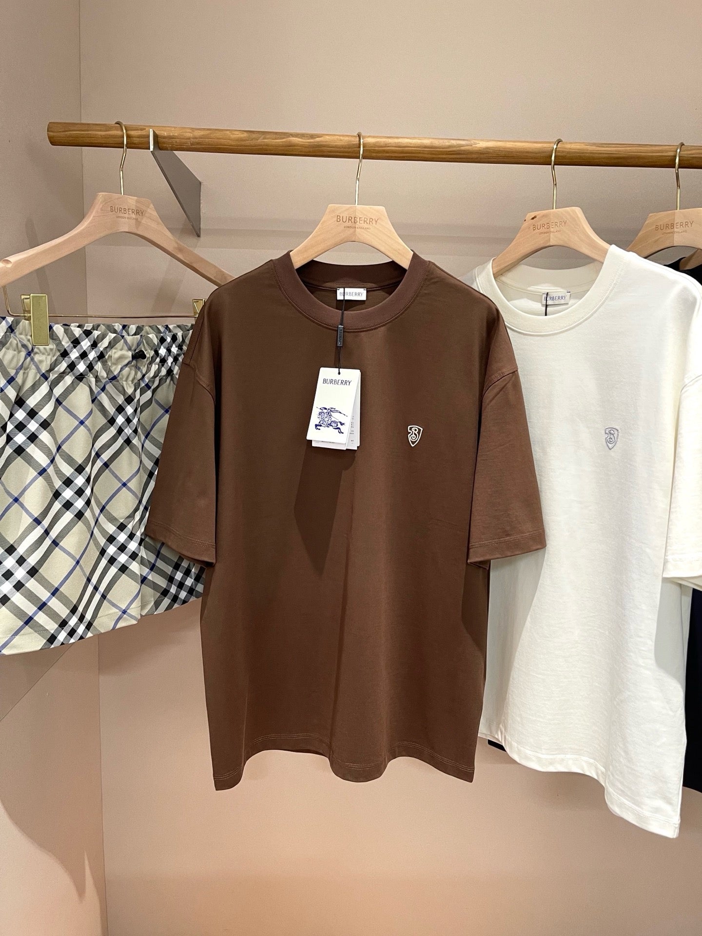 Mehrfarbiges T-Shirt