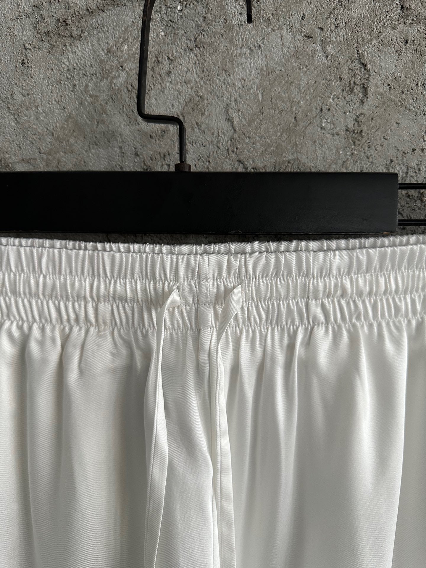 White Short - FashionHype.xyz