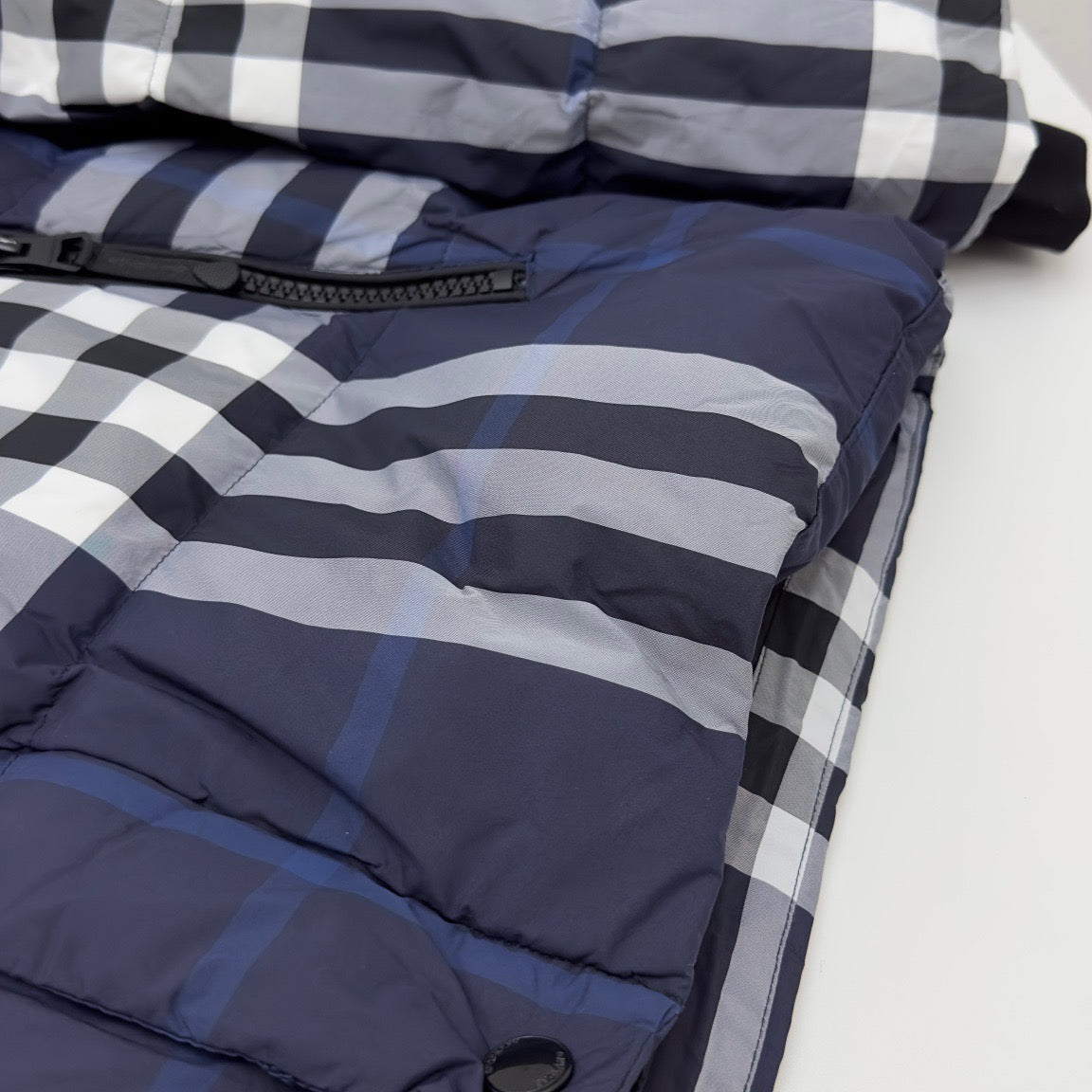 Mehrfarbige Jacke