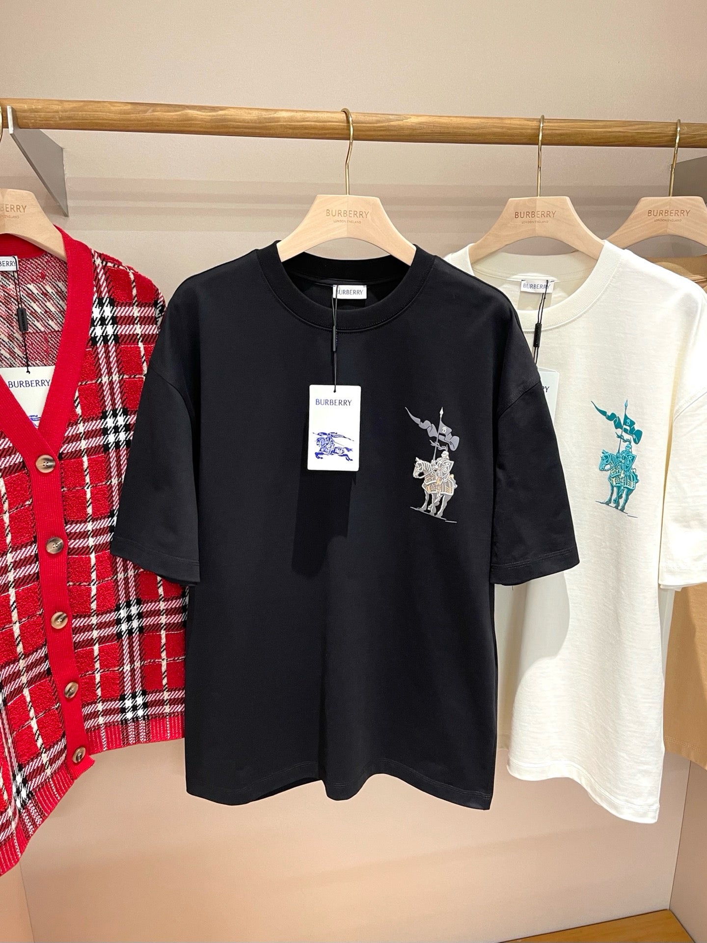 Mehrfarbiges T-Shirt