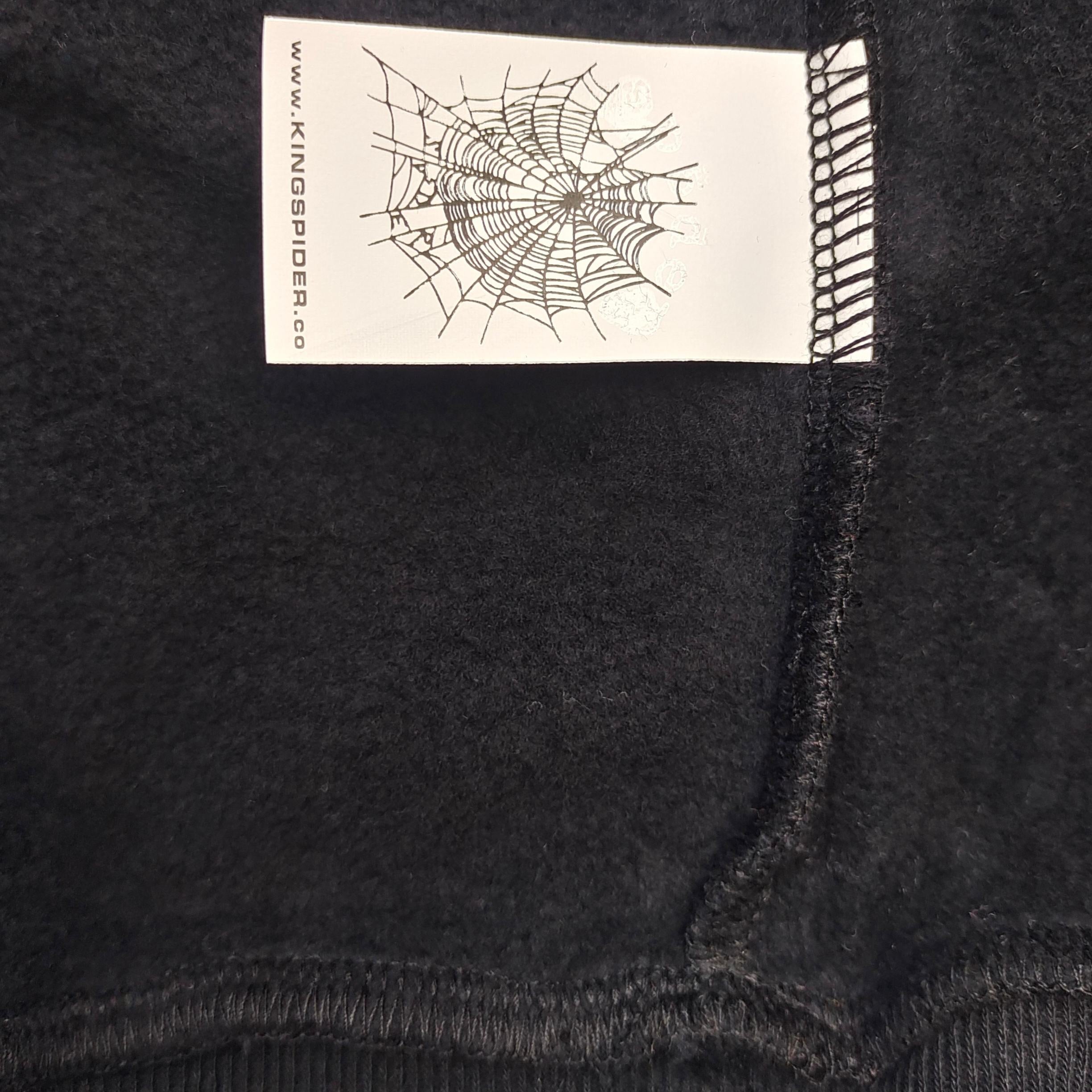 Schwarzer Hoodie