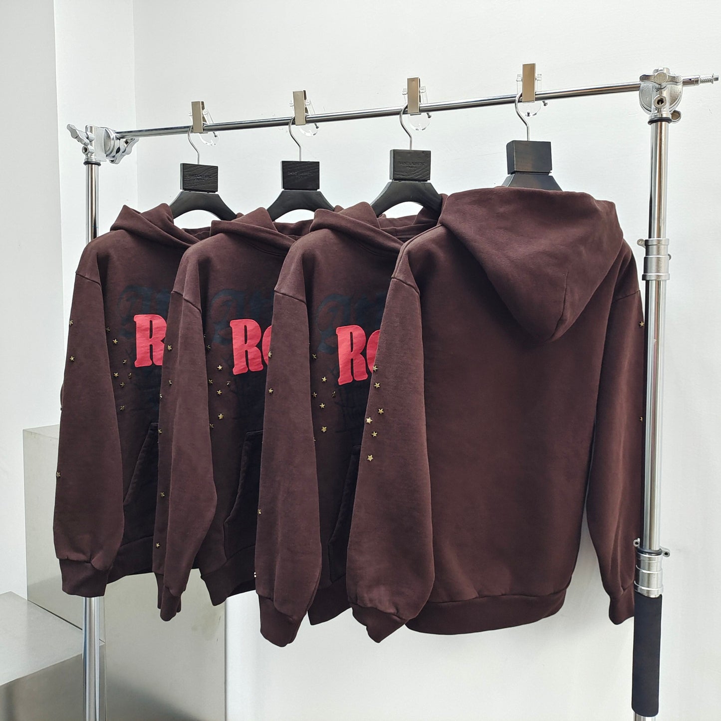 Reddish Hoodie - FashionHype.xyz