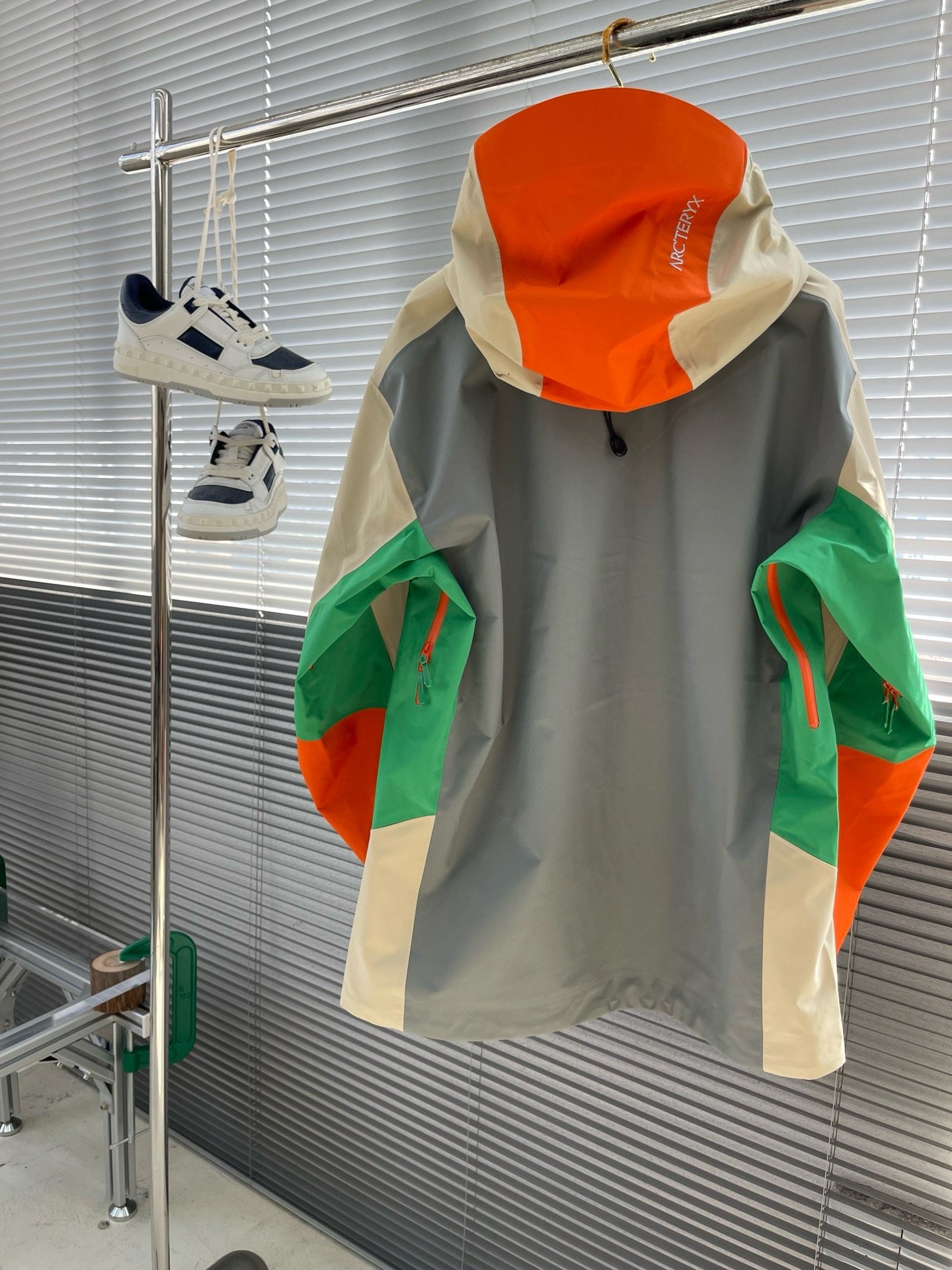 Mehrfarbige Jacke