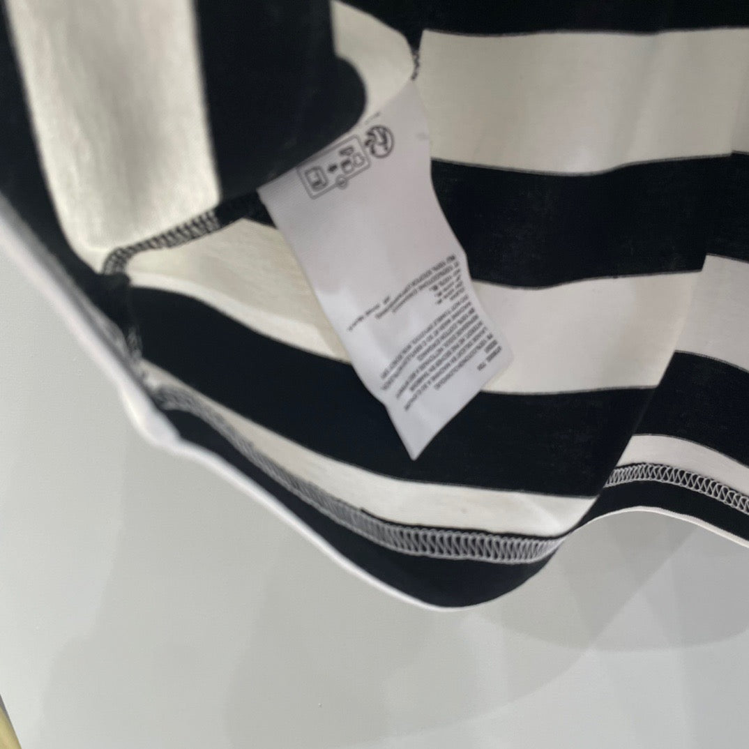 White black T-shirt - FashionHype.xyz