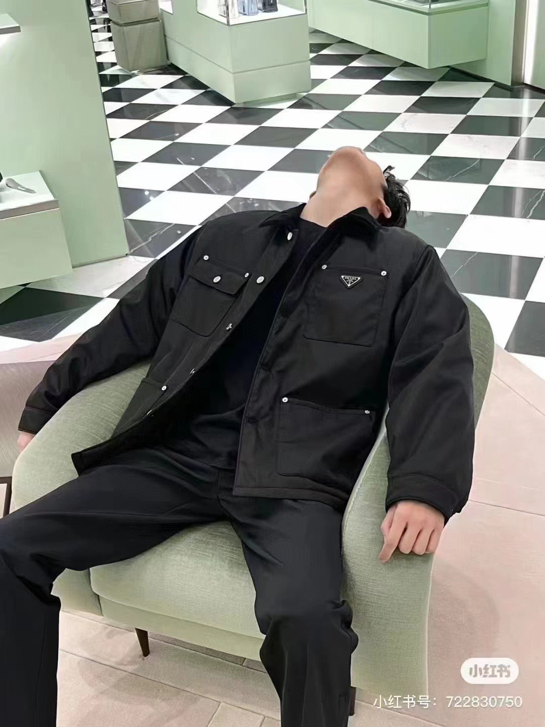 Schwarze Jacke - Größe S