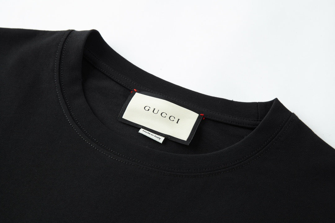 Black and White T-shirt - FashionHype.xyz