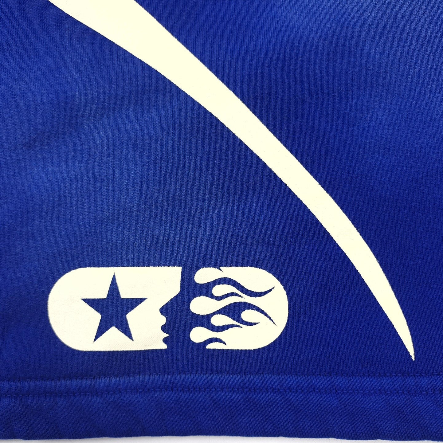 Dunkelblaue Shorts