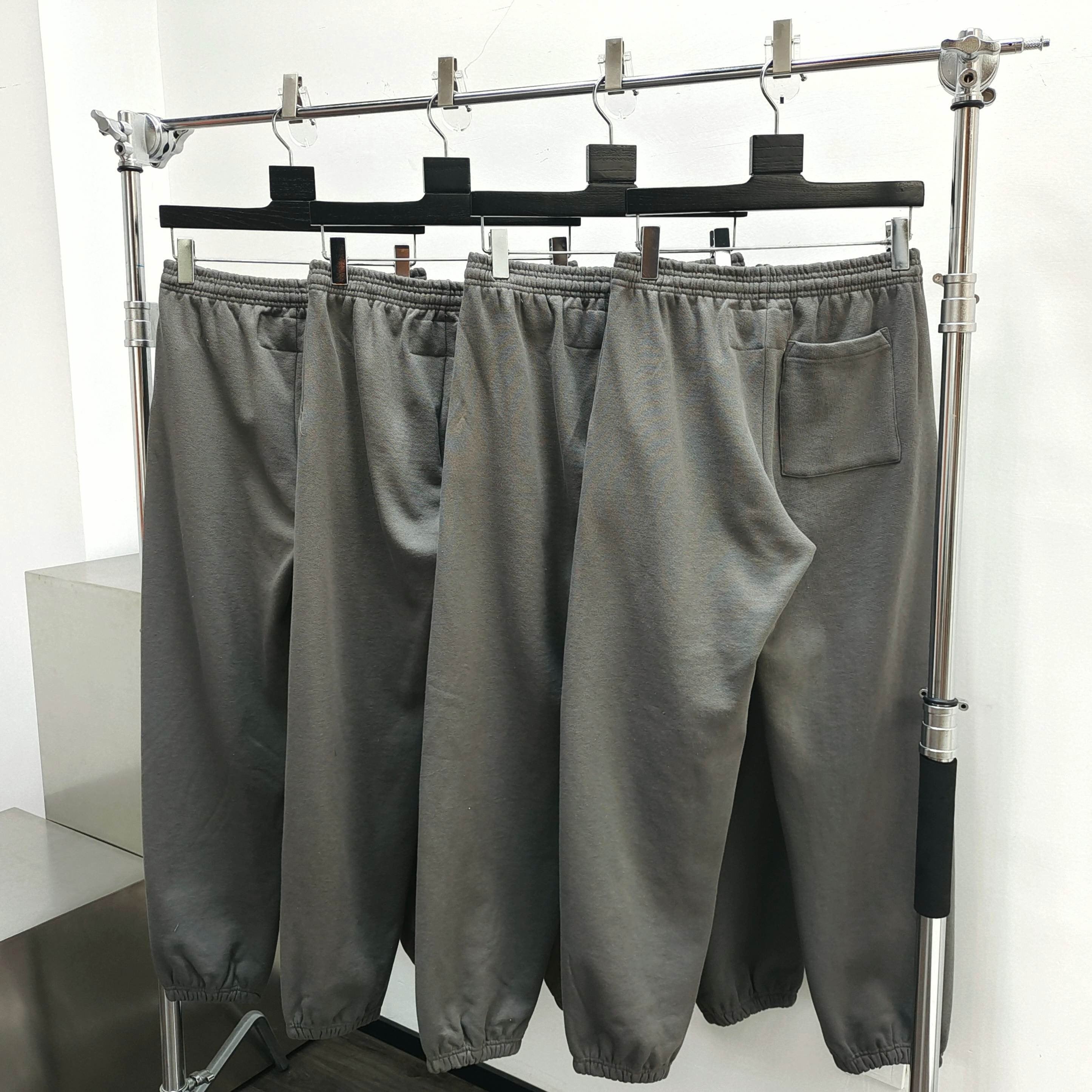 Graue Hose