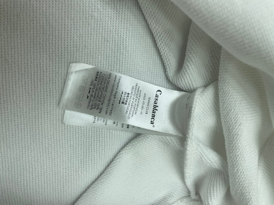 سويت شيرت أبيض وأسود