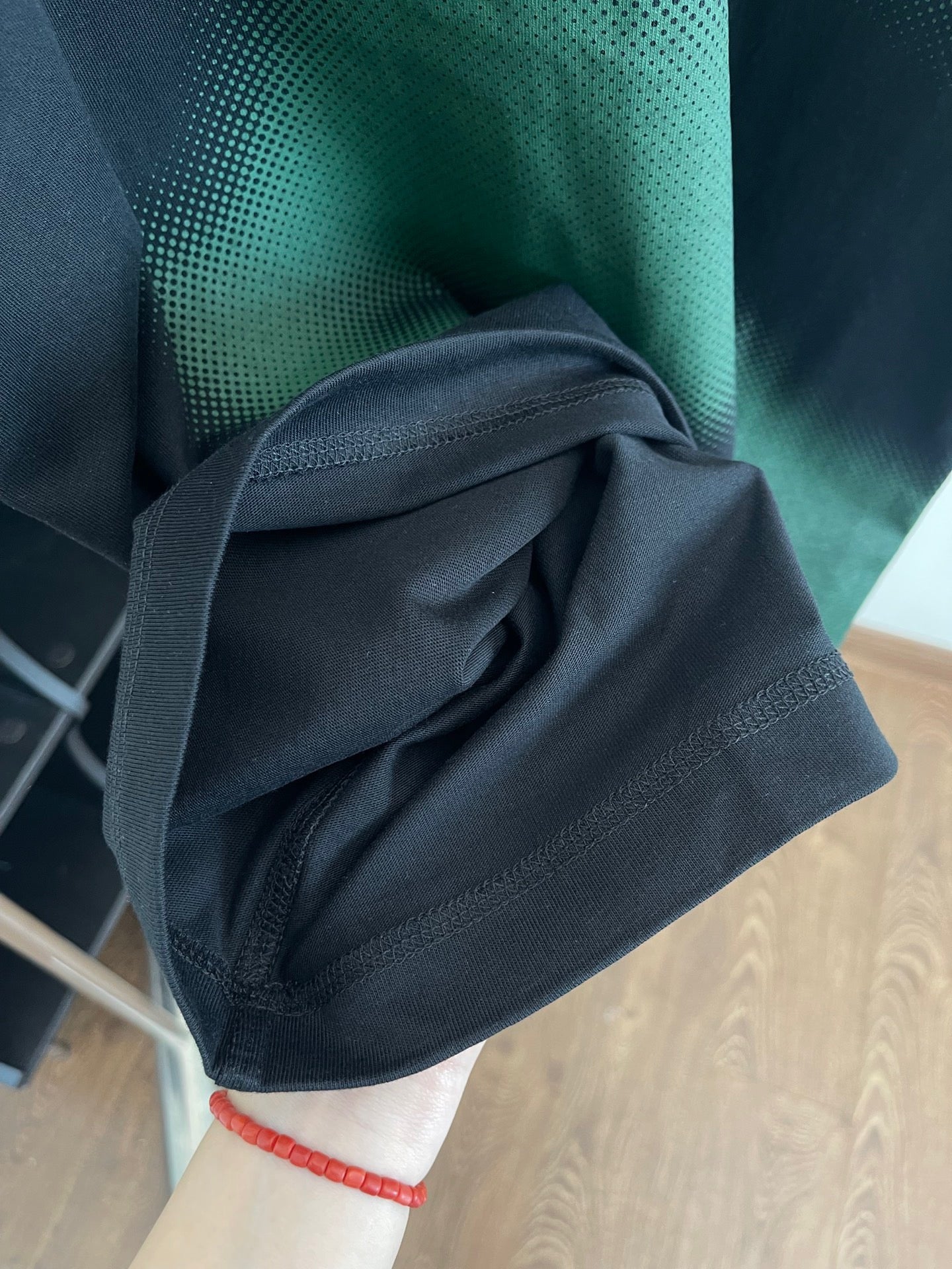 Mehrfarbiges T-Shirt