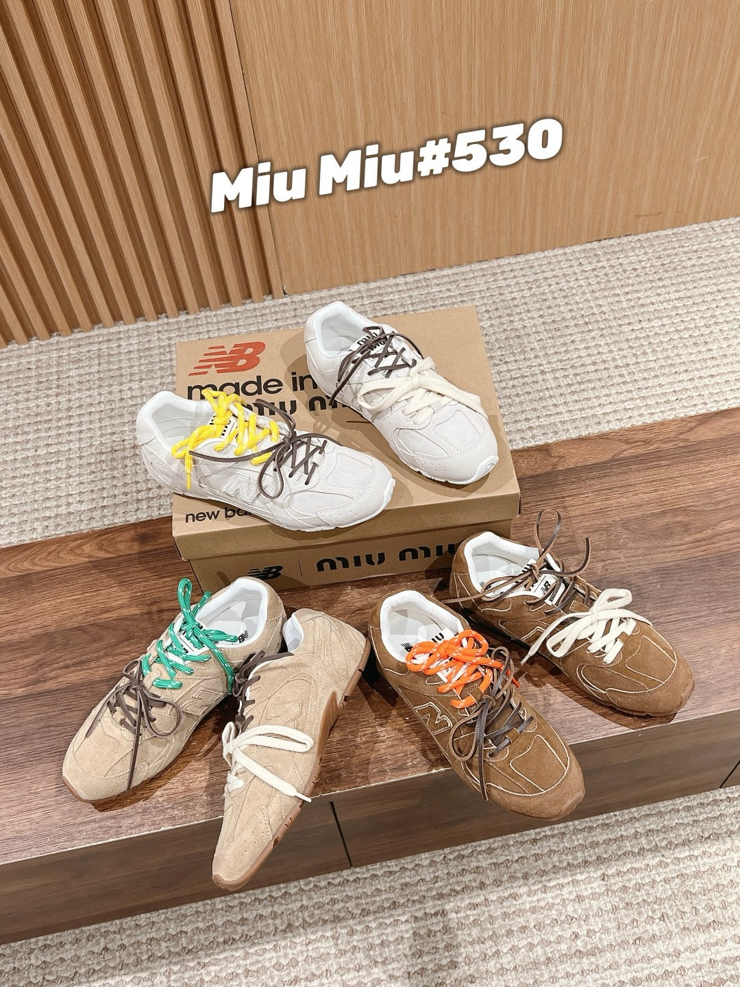 Mehrfarbige Schuhe