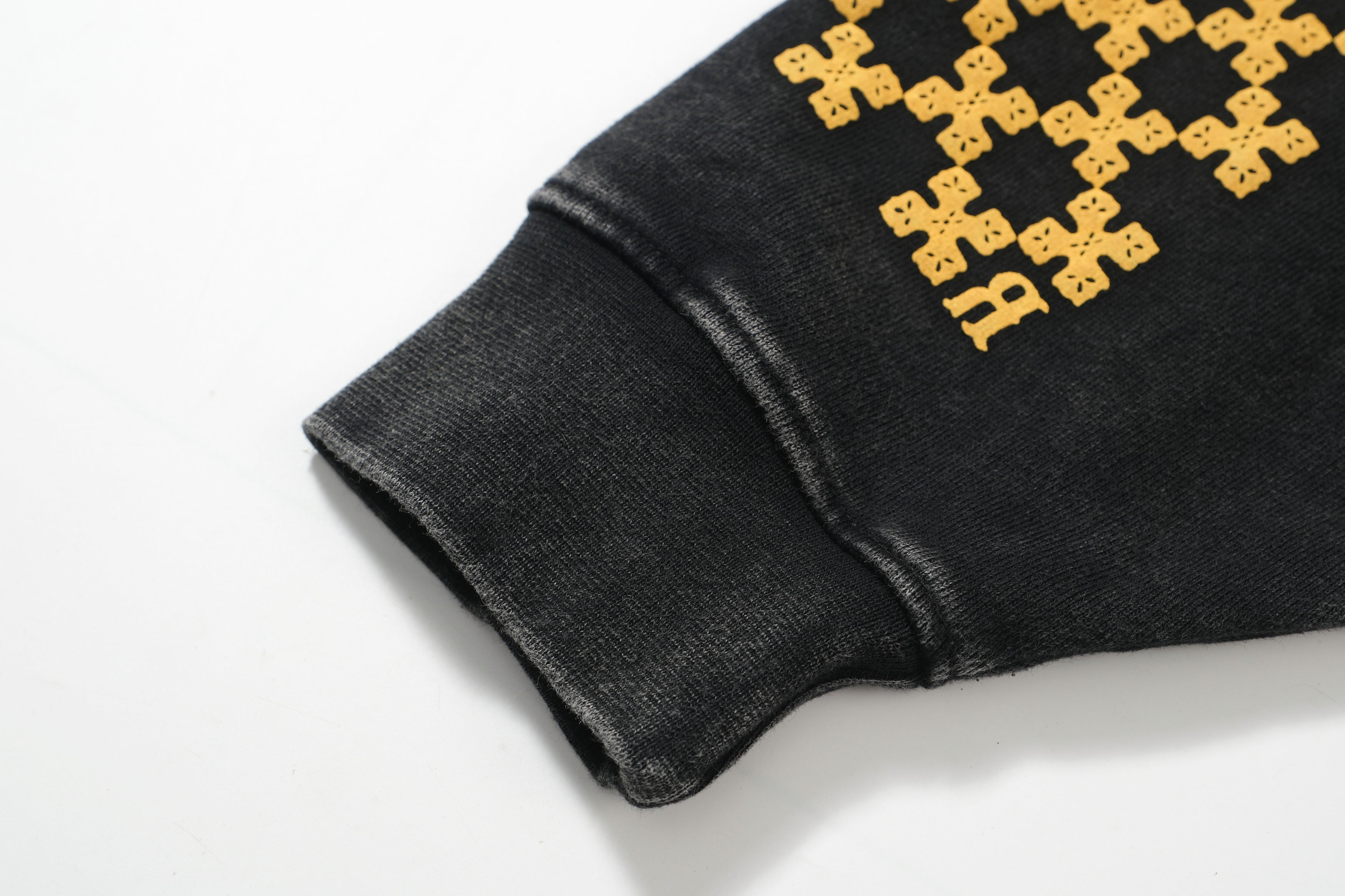 Black Hoodie - FashionHype.xyz