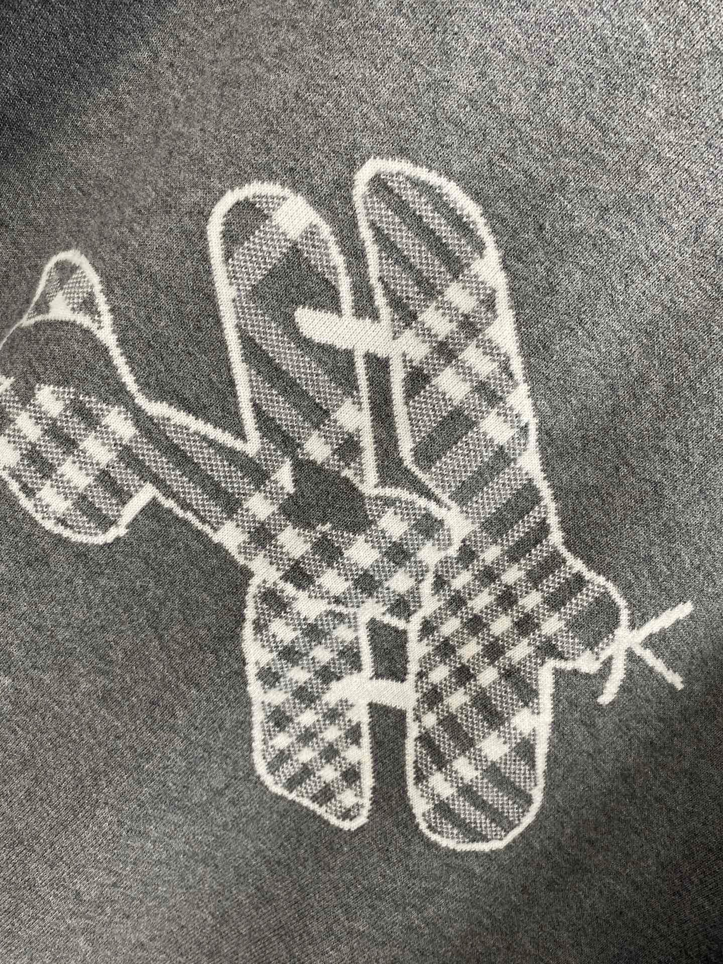 Chaqueta azul y gris