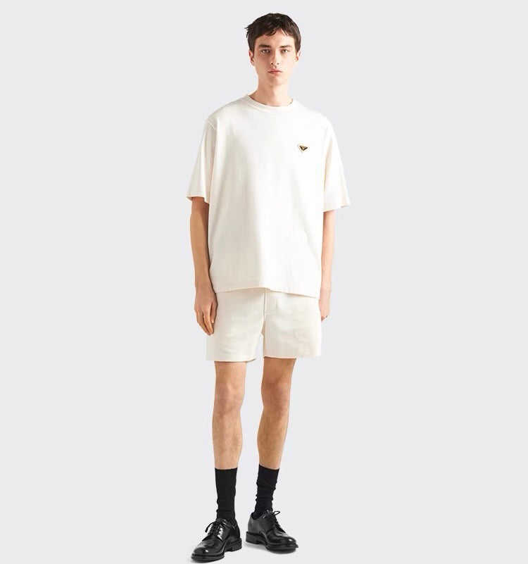 White T-shirt - FashionHype.xyz