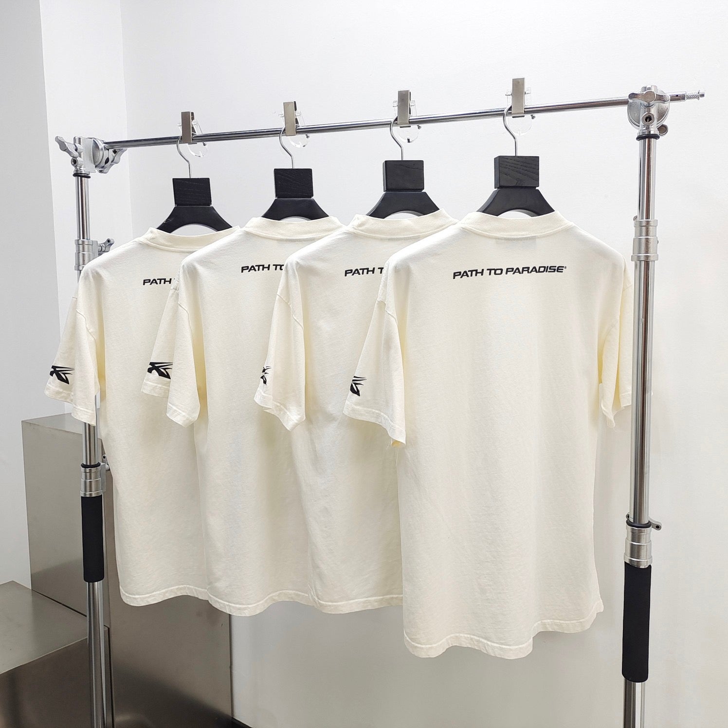 weißes T-Shirt