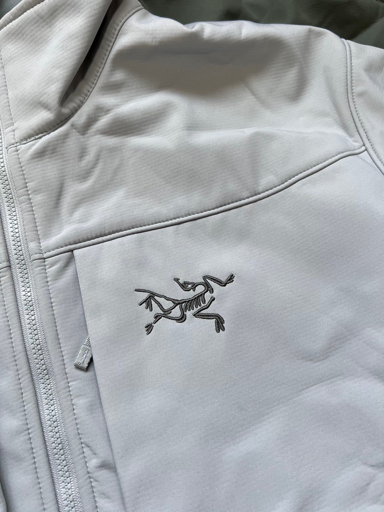 Mehrfarbige Jacke