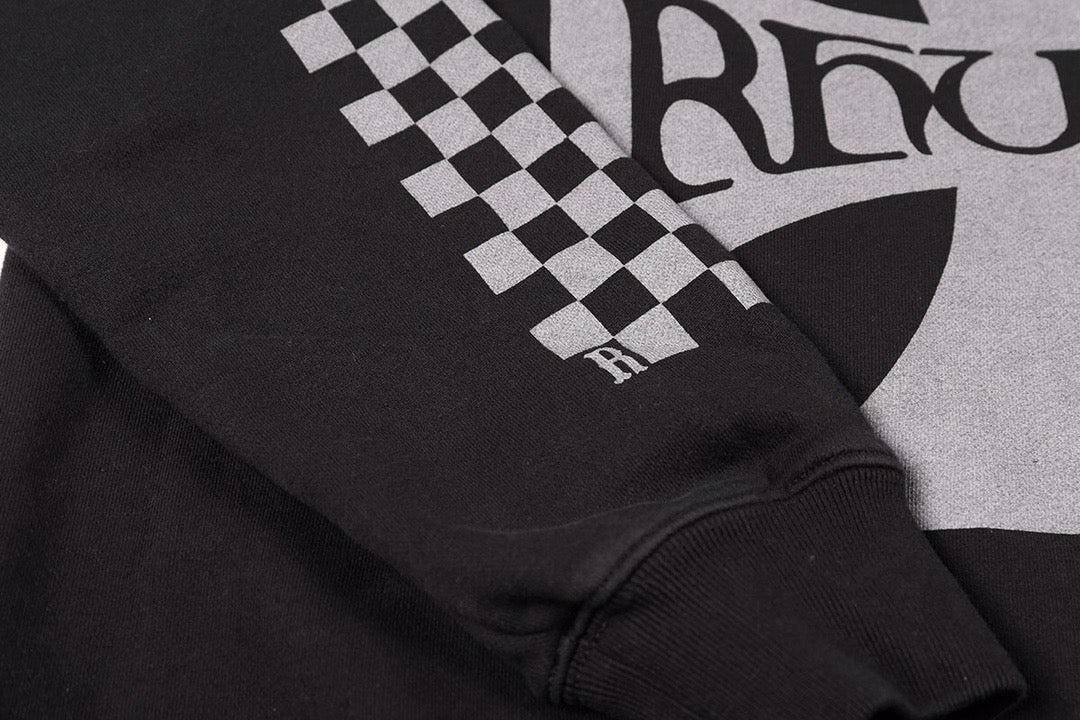 Black Hoodie - FashionHype.xyz