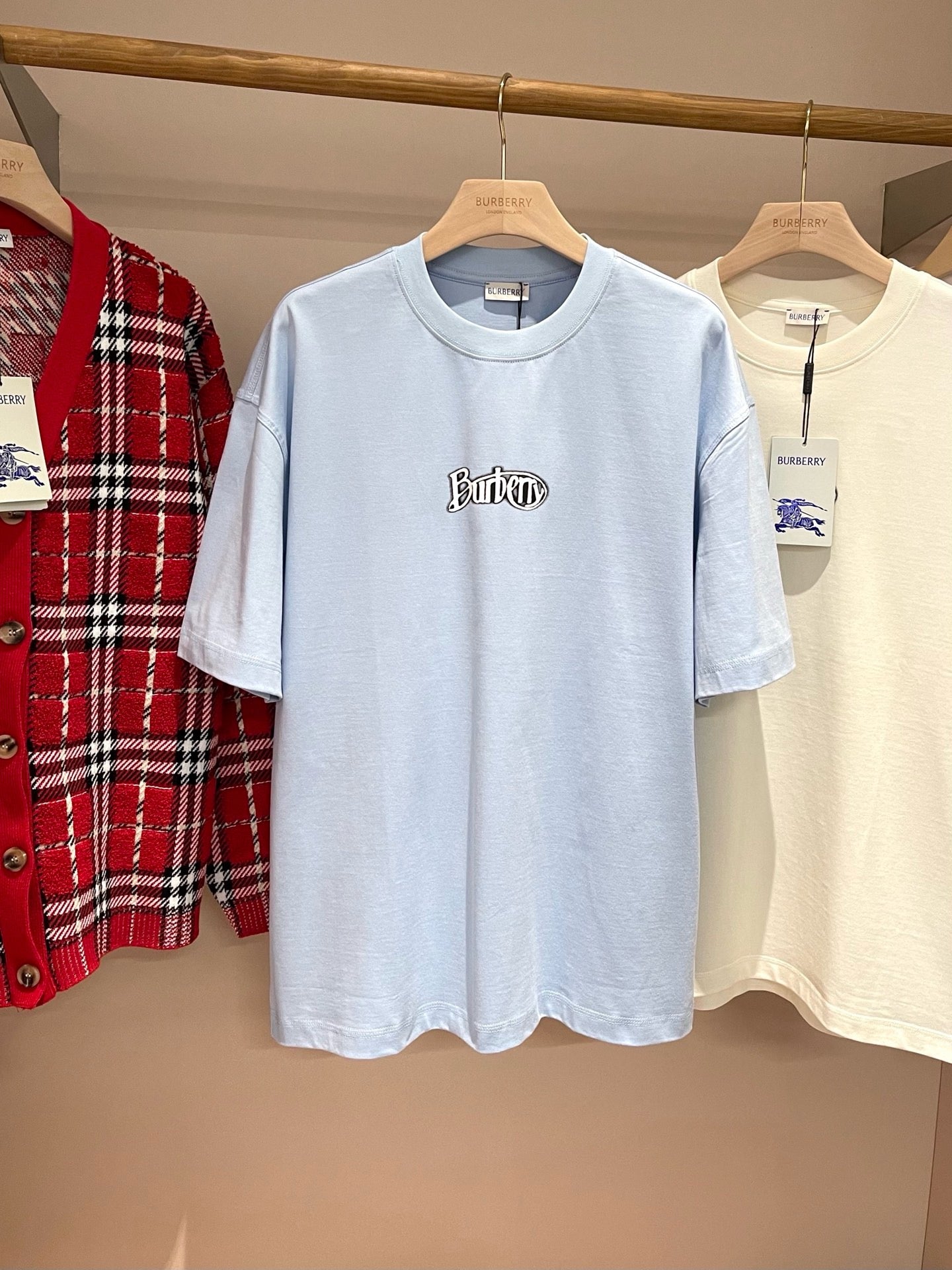 Mehrfarbiges T-Shirt