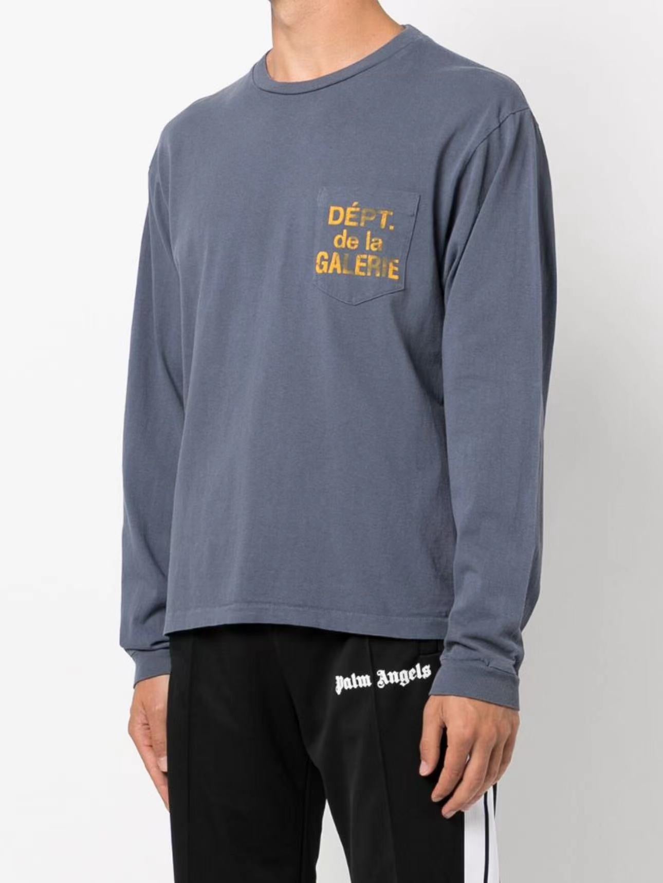 Blaues Sweatshirt