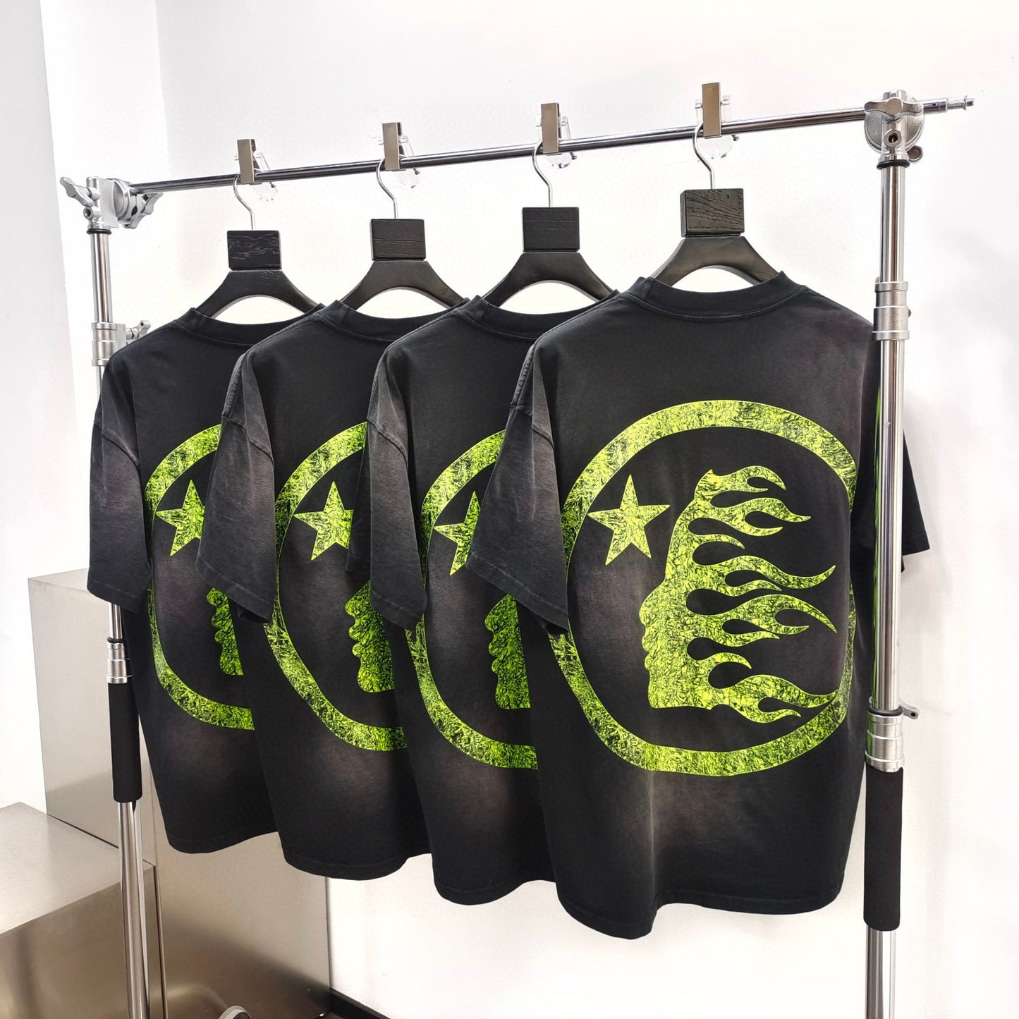 Schwarzes T-Shirt
