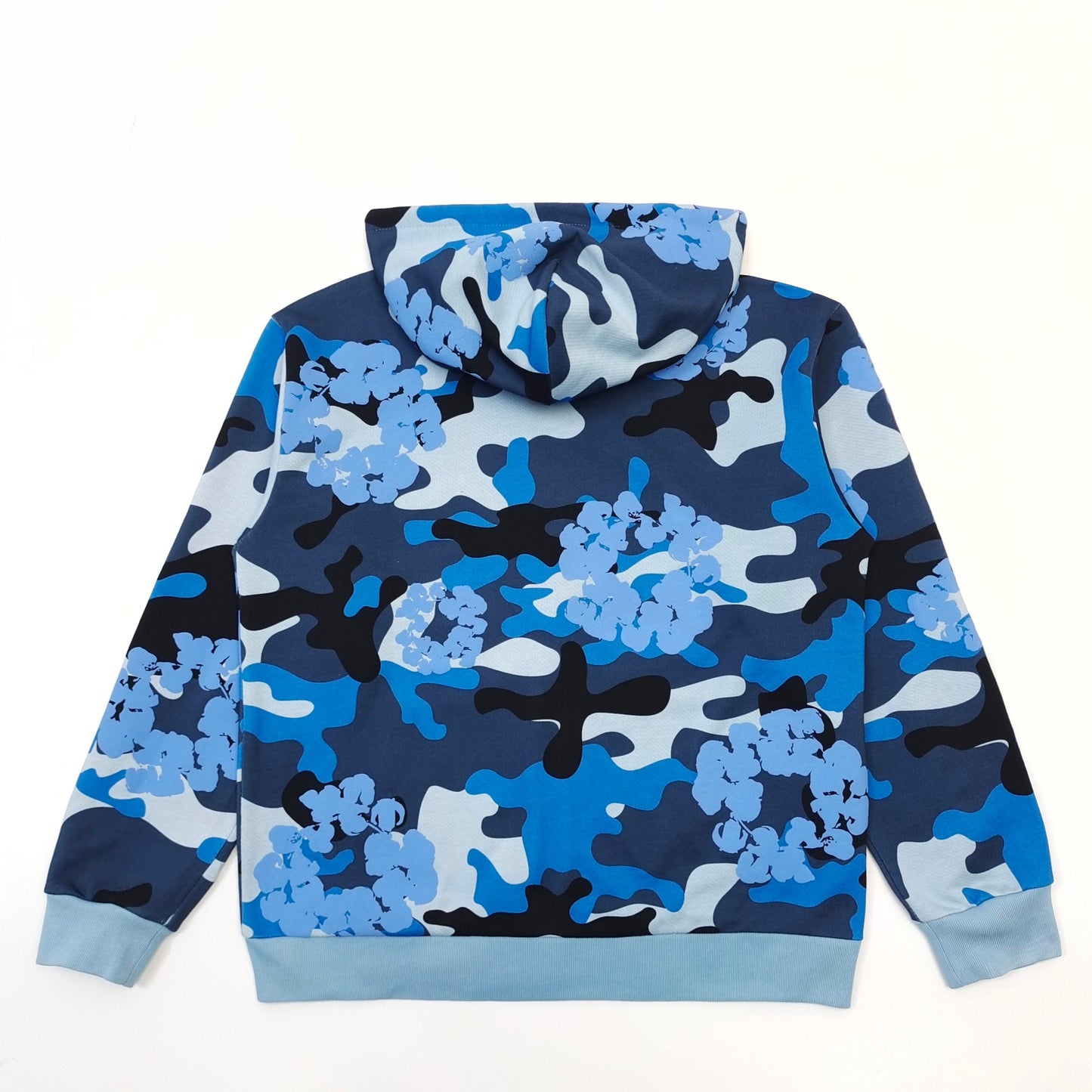 سترة متعددة الألوان