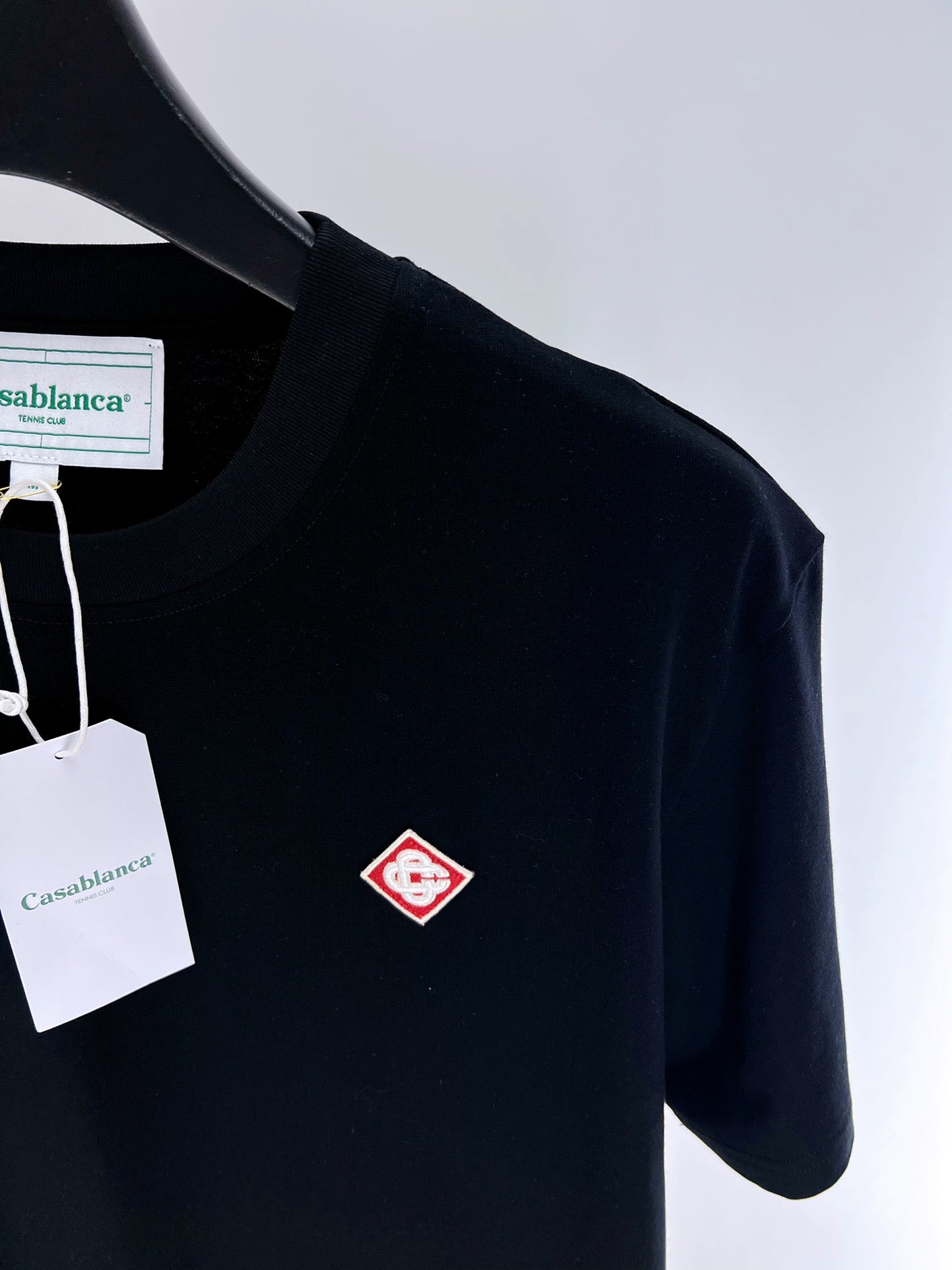 تي شيرت أبيض - المقاس XL