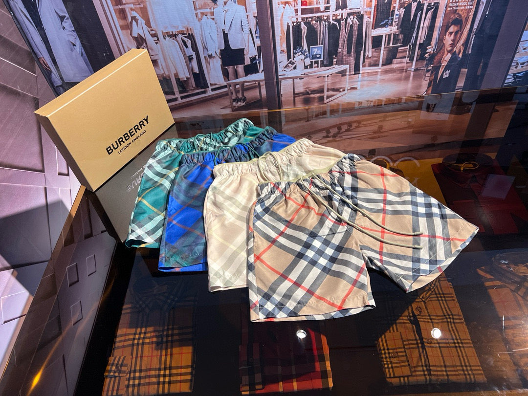 Mehrfarbige Shorts