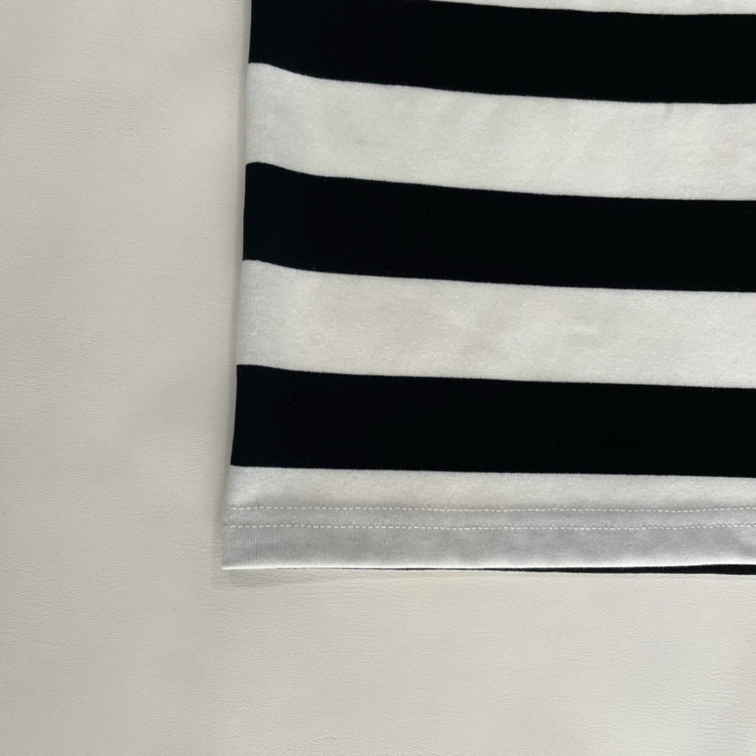 White black T-shirt - FashionHype.xyz