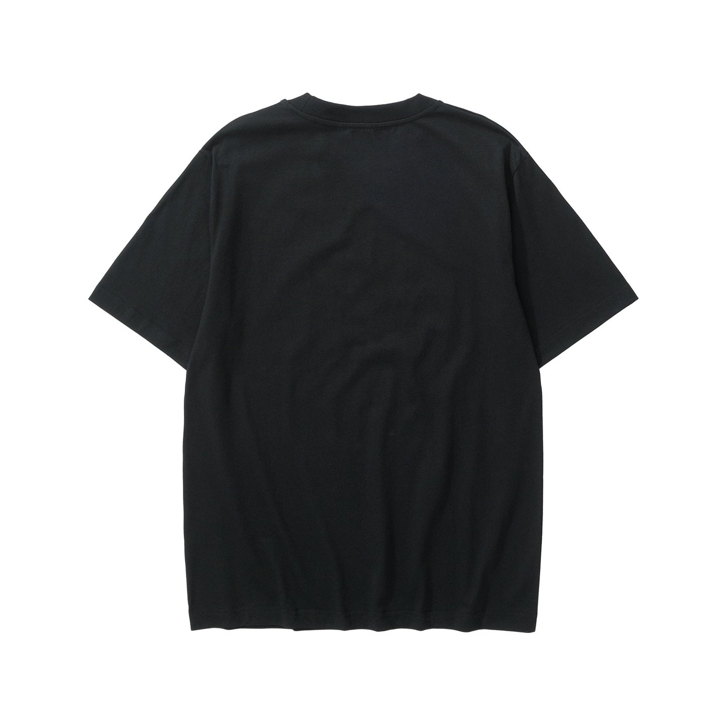 Schwarzes, weißes und blaues T-Shirt