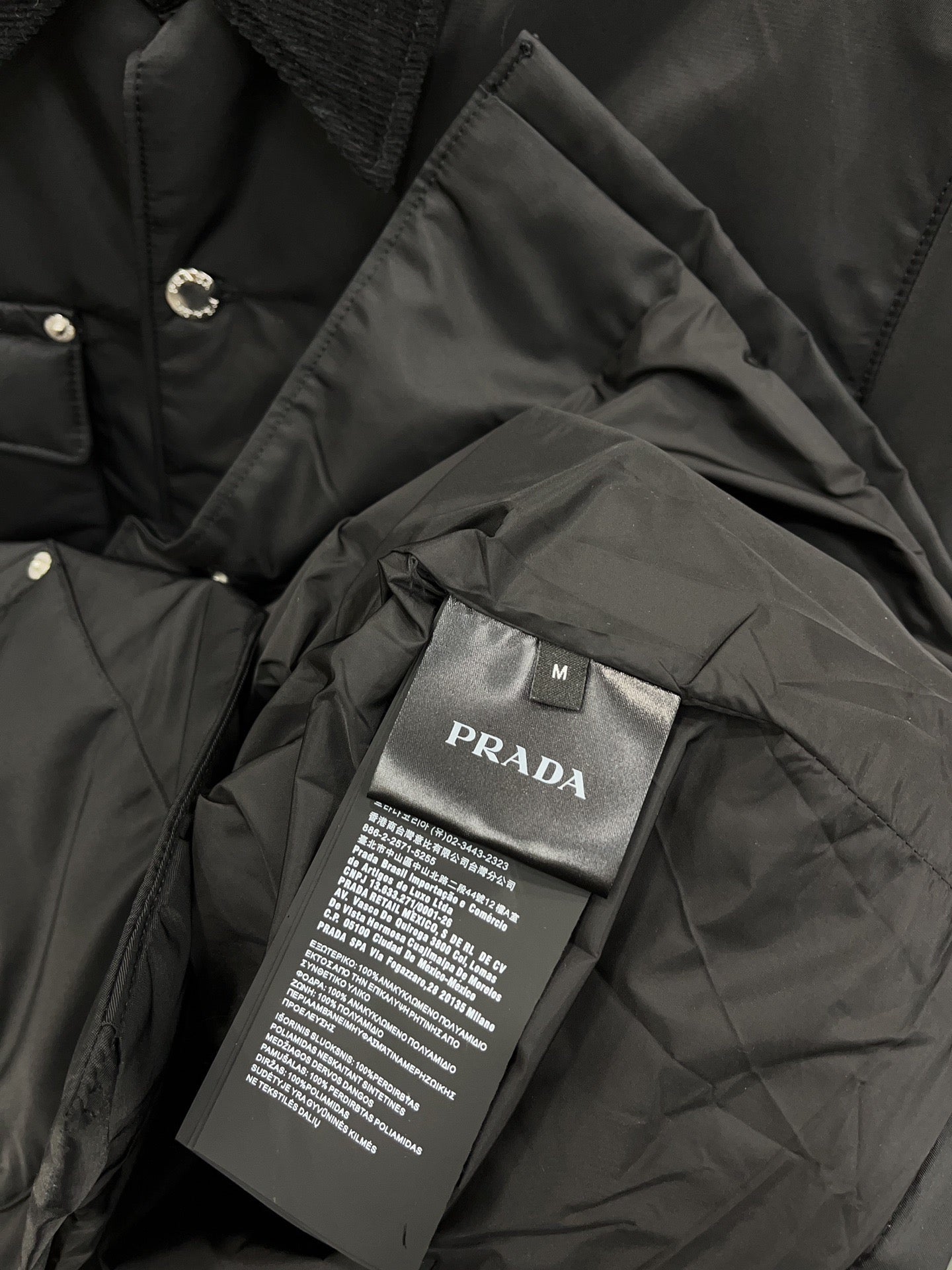 Schwarze Jacke - Größe S