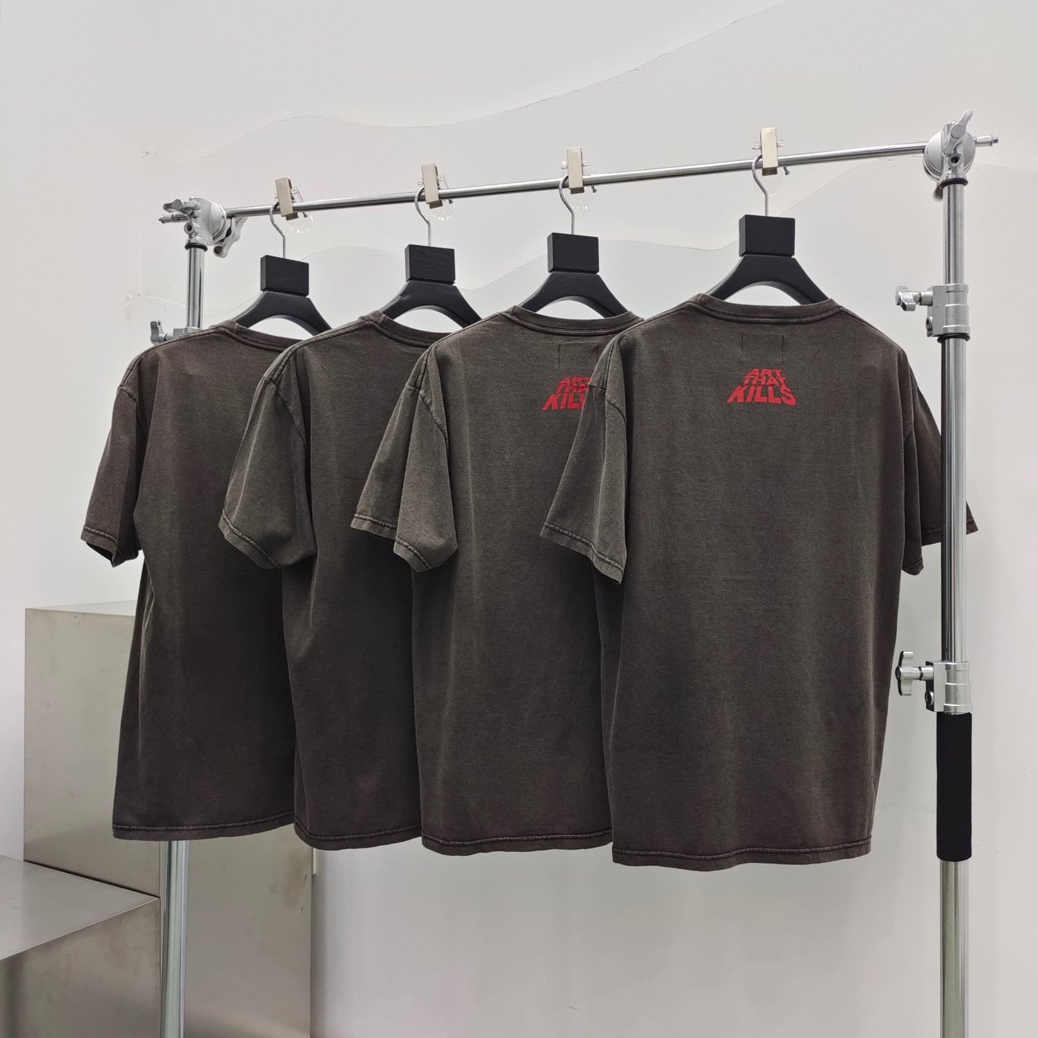 Black T-shirt - FashionHype.xyz