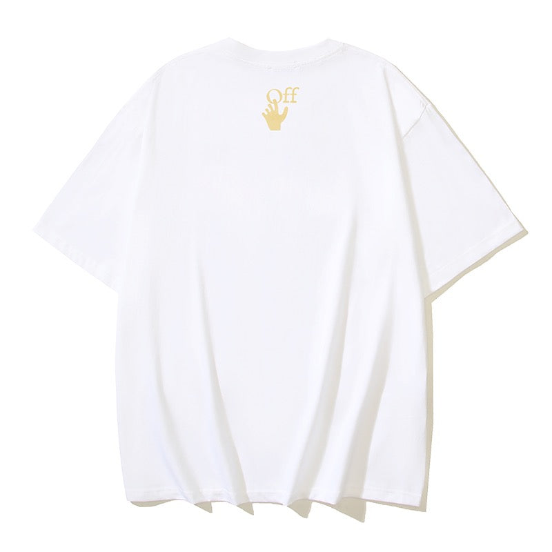 Weißes und schwarzes T-Shirt