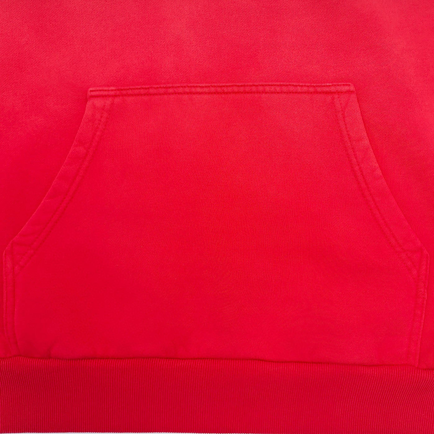 Roter Kapuzenpullover