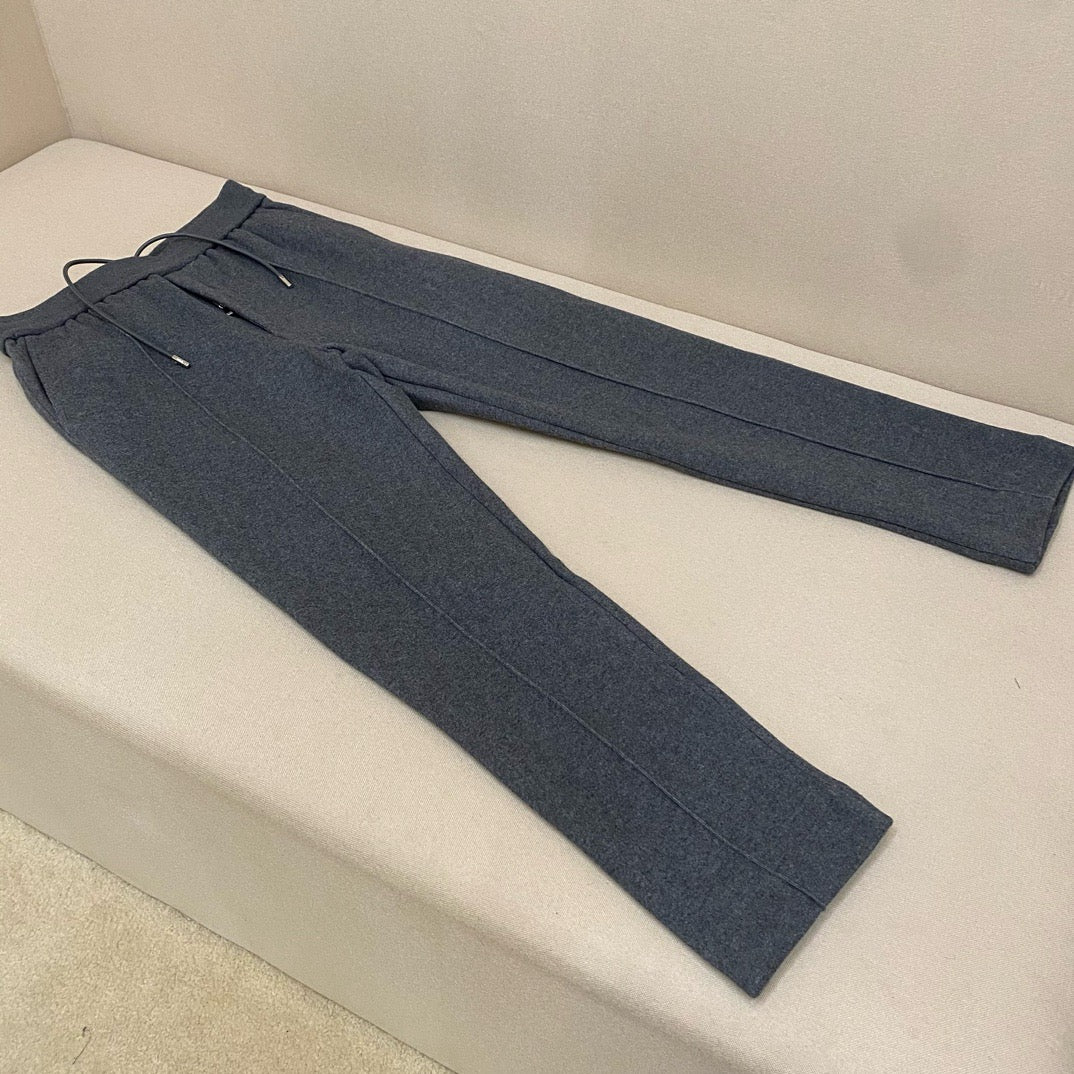 Dark black and Khaki Pant - FashionHype.xyz