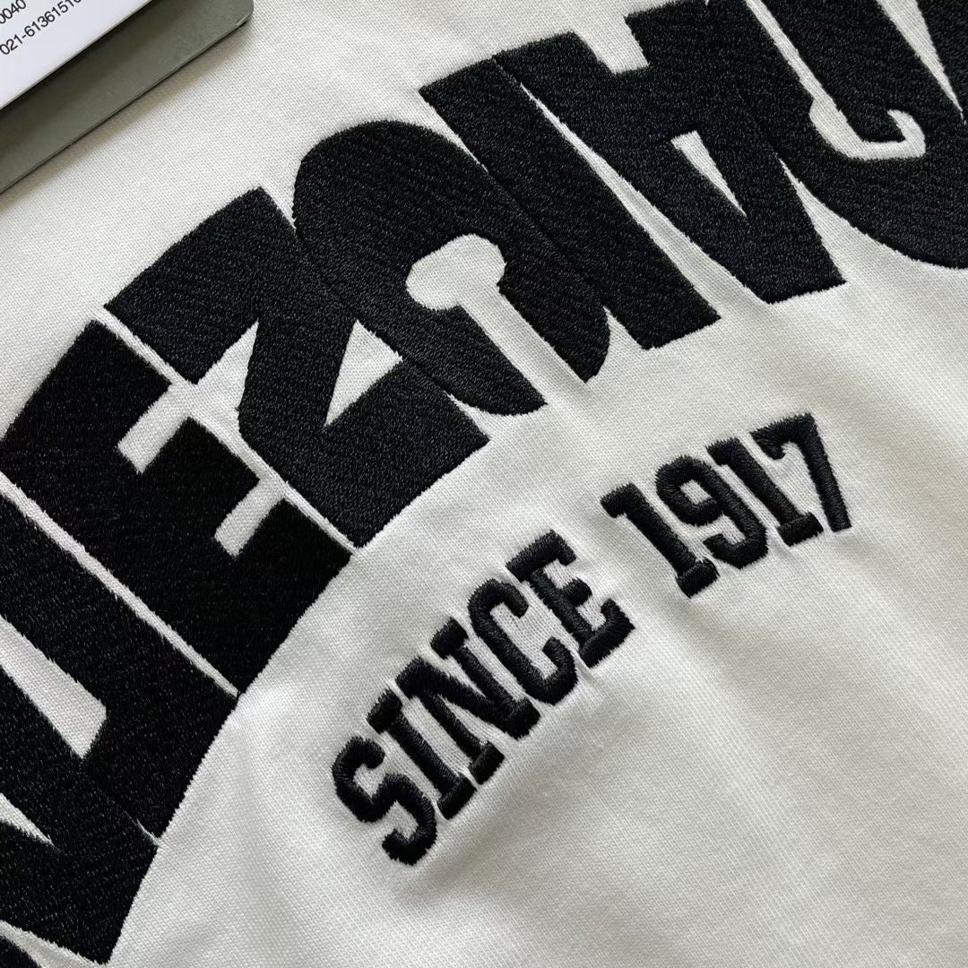 Black and White T-shirt - FashionHype.xyz
