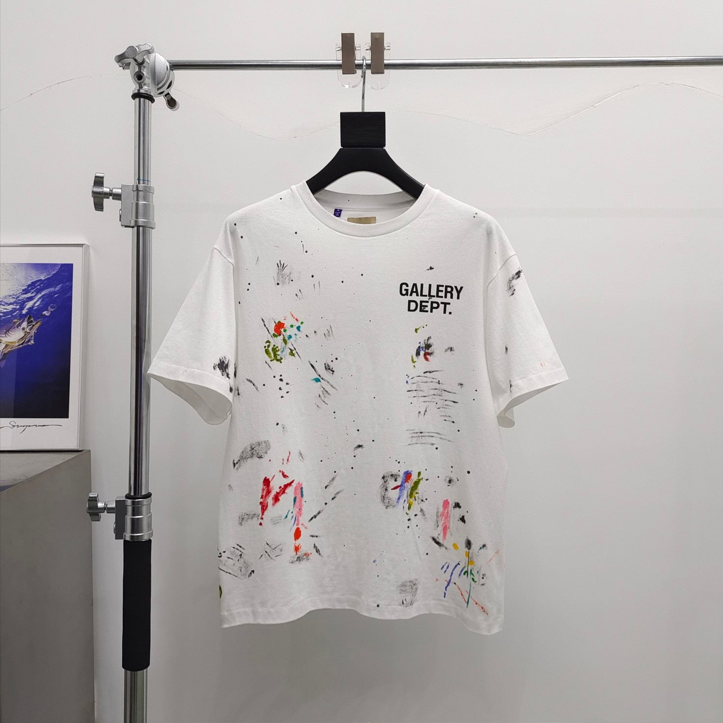White T-shirt - FashionHype.xyz