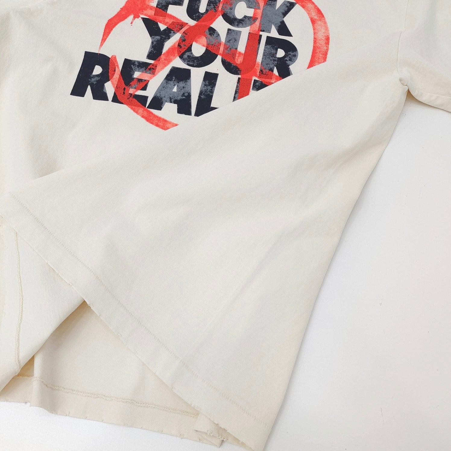 Light pink T-shirt - FashionHype.xyz