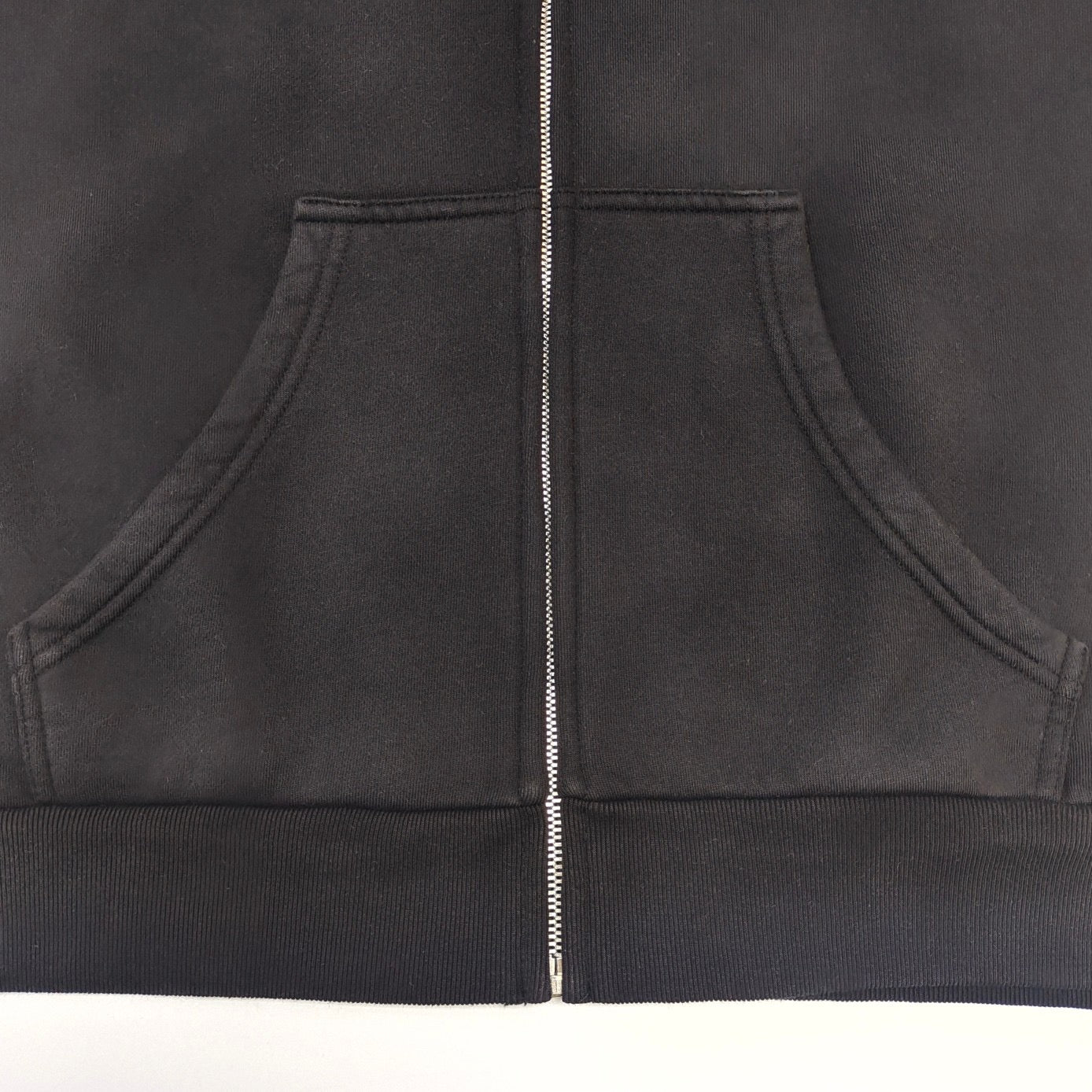 Schwarze Jacke