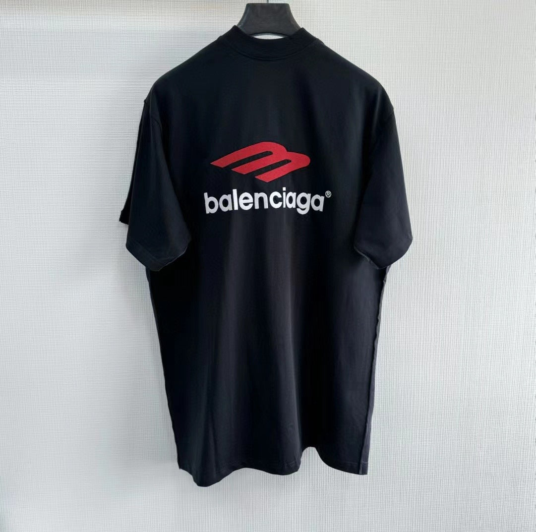 Black T-shirt - FashionHype.xyz