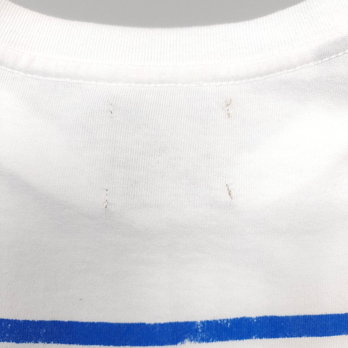 Weißes T-Shirt